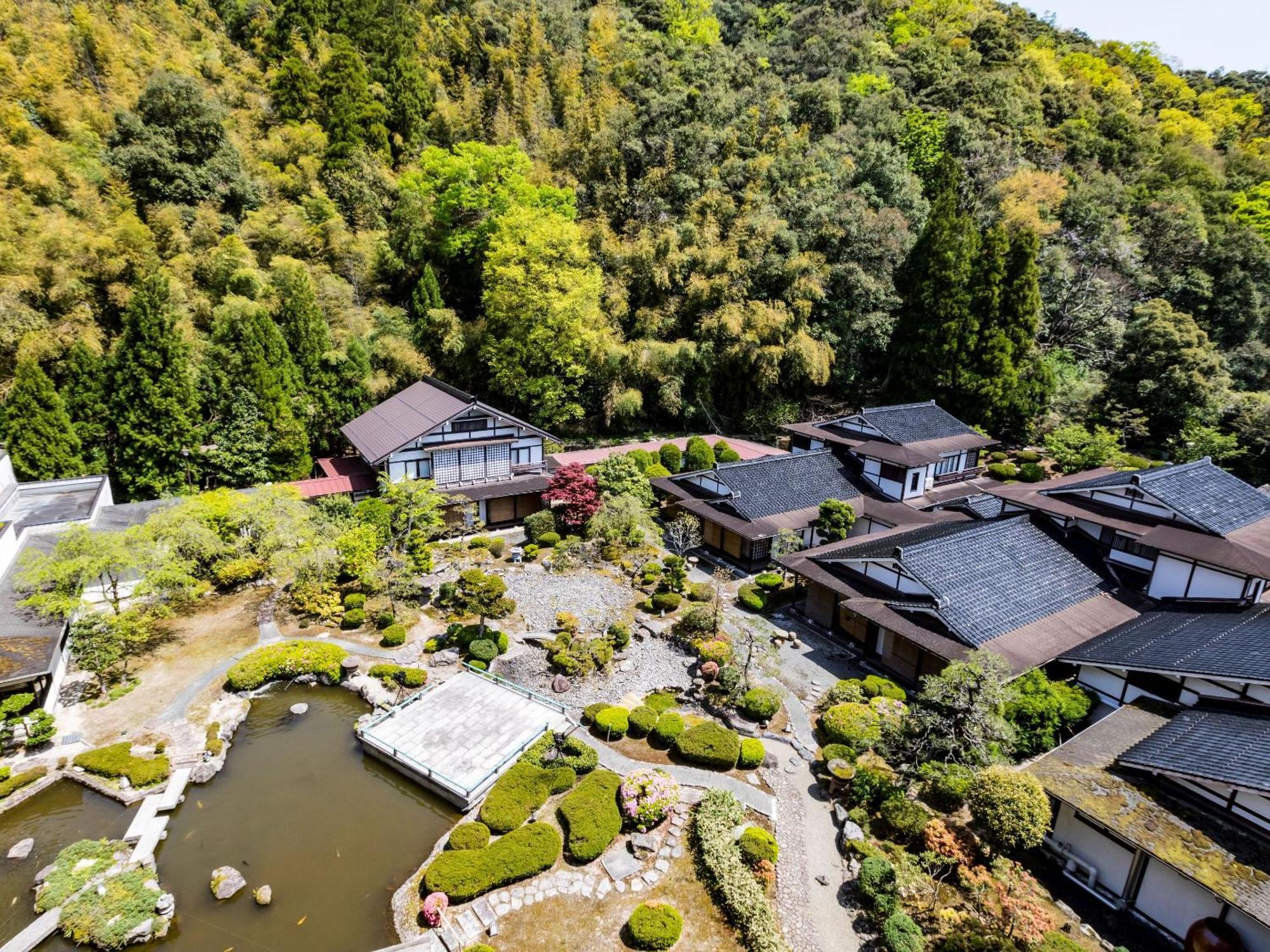 Ooedo Onsen Monogatari Premium Saiki Bekkan Misasa Номер фото